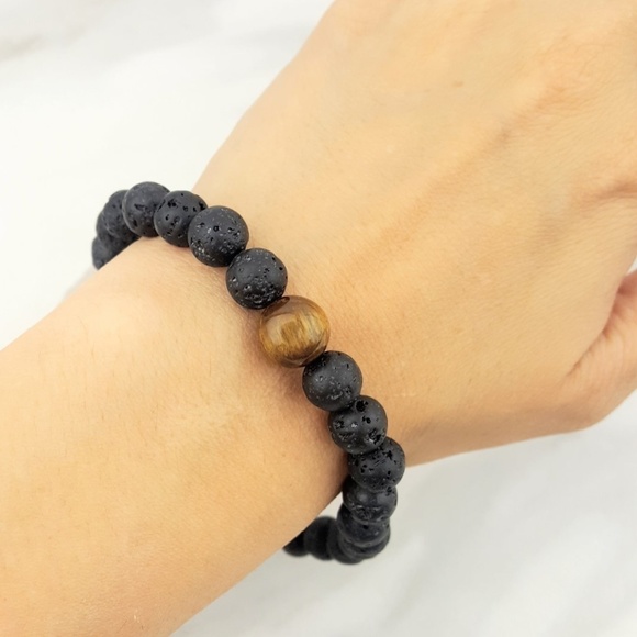 Protect • Tiger's Eye & Lava Crystal Bead Bracelet - Picture 3 of 4